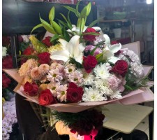 Gül ve Lilyum Buketi
