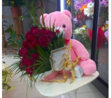 Ayıcık Kucağında 15 Kırmızı Gül